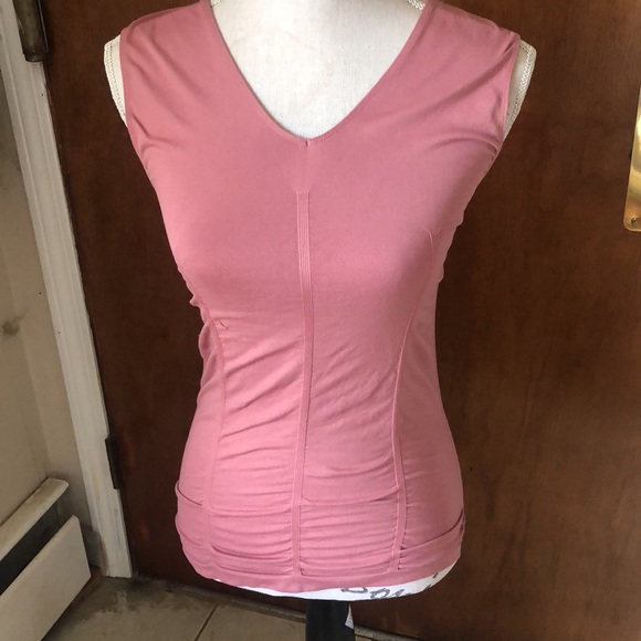 LOT OF 2 Slim-Look Merona Sleeveless Tops Sz M Mauve & Slate Blue Nylon/Spandex - Picture 8 of 9